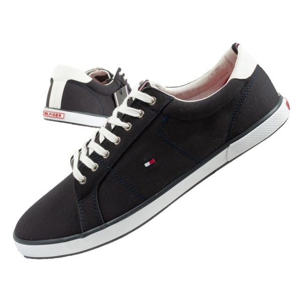 Buty sportowe trampki do chodzenia męskie Tommy Hilfiger. Niebieskie trampki męskie Tommy Hilfiger, bez wzorów, sportowe, bez zapięcia. Za 169.00 zł.