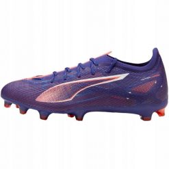 Buty piłkarskie PUMA Ultra 5 Pro FG/AG. Fioletowe buty sportowe męskie Puma, bez zapięcia, do piłki nożnej. W wyprzedaży za 326.75 zł.
