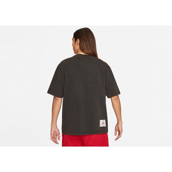 Koszulka męska nike air jordan flight graphic crew tee black. Czarne koszulki sportowe męskie Jordan, m, bez wzorów, bez kołnierzyka, bez ramiączek, do koszykówki. Za 169.00 zł.