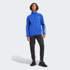 Dres Basic 3-Stripes Fleece. Niebieskie buty sportowe męskie Adidas, z dresówki, bez zapięcia, na fitness i siłownię. W wyprzedaży za 319.20 zł.