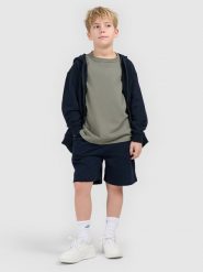 4F Spodenki dresowe chłopięce - granatowe 158 (12-13 lat). Niebieskie szorty dla chłopców 4f, bez wzorów, z bawełny, sportowe. Za 49.99 zł.