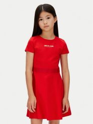 Calvin Klein Jeans Sukienka codzienna IG0IG03099 Czerwony Regular Fit. Czerwone sukienki dla dziewczynek Calvin Klein Jeans, bez wzorów, z jeansu, bez ramiączek. Za 299.99 zł.