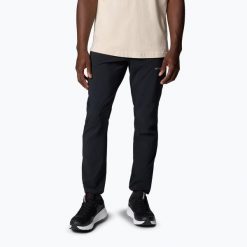 Spodnie shell męskie Columbia Tech shell. Czarne spodnie sportowe męskie Columbia, na lato, m, bez wzorów, trekkingowe. Za 319.99 zł.