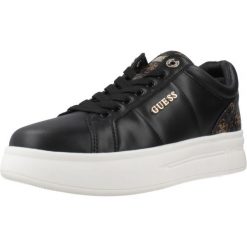 Buty GUESS WELLI Czarny. Czarne trekkingi damskie Guess, trekkingowe. Za 554.87 zł.
