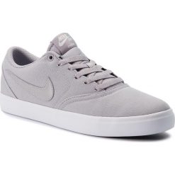 Buty NIKE - Sb Check Solar Cnvs 843896 018 Atmosphere Grey. Półbuty na co dzień męskie marki Nike. Za 229.00 zł.