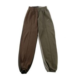 Second life - Spodnie dresowe męskie Relaxed tapered - Stan dobry. Spodnie sportowe męskie Nike, m, bez wzorów, z dresówki, do biegania. Za 146.96 zł.