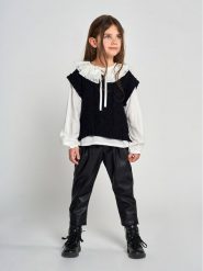 Birba Trybeyond Bluzka 999 70493 00 D Écru Regular Fit. Bluzki dla dziewczynek Birba Trybeyond, bez wzorów, z wiskozy, bez ramiączek. Za 99.99 zł.