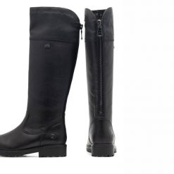 Oficerki Remonte. Czarne kozaki damskie Remonte, bez obcasa, na płaskiej podeszwie. Za 479.00 zł.