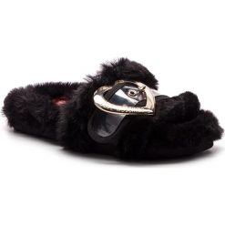 Kapcie LOVE MOSCHINO - JA28023H06JS0000 Nero. Czarne kapcie damskie Love Moschino, z materiału. Za 589.00 zł.