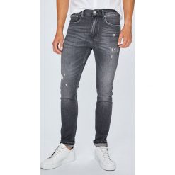 Calvin Klein Jeans - Jeansy 016. Szare jeansy męskie Calvin Klein Jeans. Za 599.90 zł.