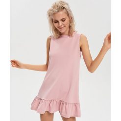 Sukienka z dekoltem na plecach - Różowy. Sukienki damskie marki Reserved. Za 69.99 zł.