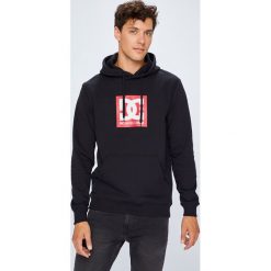 DC - Bluza. Czarne bluzy męskie DC, z nadrukiem, z bawełny. W wyprzedaży za 239.90 zł.