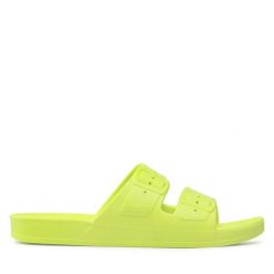 Klapki Freedom Moses. Zielone klapki damskie Freedom moses, bez wzorów, bez obcasa. Za 159.99 zł.