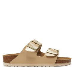 Klapki Birkenstock. Brązowe klapki damskie Birkenstock, bez wzorów, bez obcasa. Za 385.99 zł.