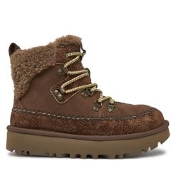 Śniegowce Ugg. Brązowe śniegowce i trapery damskie UGG. Za 999.99 zł.