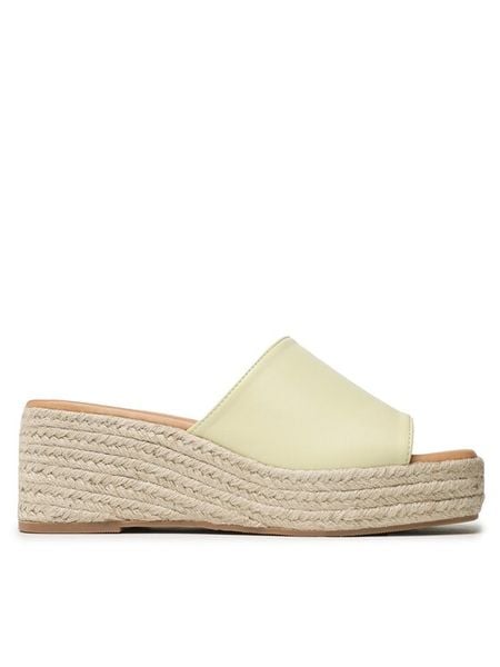 DeeZee Espadryle HRT220719 Zielony. Zielone klapki damskie DeeZee, bez wzorów, ze skóry, bez obcasa. Za 129.99 zł.