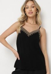 Czarny Top na Ramiączkach z Lnu i Wiskozy Zdobiony Haftem Obinelle. Czarne bluzki damskie Born2be, s, z aplikacjami, z jeansu, eleganckie, bez kołnierzyka, bez ramiączek. Za 49.99 zł.