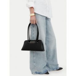 Torebka Nine West. Czarne torebki do ręki damskie Nine West, bez wzorów, klasyczne, bez dodatków. Za 179.99 zł.