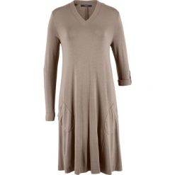 Sukienka shirtowa z wywijanymi rękawami bonprix brunatny. Sukienki damskie marki bonprix. Za 59.99 zł.