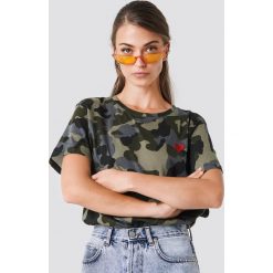 NA-KD T-shirt moro Heart - Green,Multicolor. T-shirty damskie marki NA-KD. W wyprzedaży za 40.47 zł.