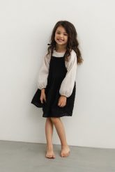 MINI sukienka bawełniana z kieszonką w kolorze TOTALLY BLACK - MIRABELL-104-110 (4-5). Czarne sukienki dla dziewczynek Marsala, na lato, bez wzorów, z bawełny, eleganckie, bez ramiączek. W wyprzedaży za 80.96 zł.