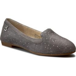 Lordsy UGG - W Bentlie Constellation 1008818 W/Gra. Szare mokasyny damskie UGG, bez wzorów, ze skóry, bez obcasa, na płaskiej podeszwie, bez zapięcia. W wyprzedaży za 229.00 zł.