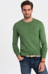 Ombre Klasyczny sweter męski z okrągłym dekoltem - zielony V13 OM-SWBS-0106 S. Zielone bluzy męskie Ombre, m, bez wzorów, bez kołnierzyka. Za 119.99 zł.