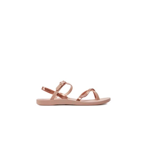 Buty do chodzenia damskie Ipanema Fashion Sand Viii. Czerwone klapki damskie Ipanema, bez wzorów, z materiału, do pływania. Za 219.99 zł.