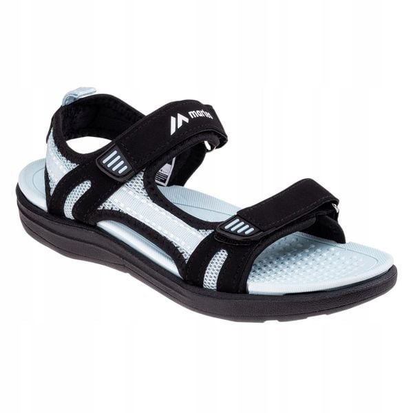 Sandały Damskie Martibo. Białe sandały damskie MARTES, bez wzorów, z materiału, bez obcasa, bez zapięcia. Za 137.99 zł.