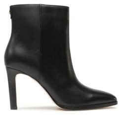 Botki LAUREN RALPH LAUREN. Czarne botki damskie Lauren Ralph Lauren, bez obcasa, na szpilce, bez zapięcia. Za 1,049.00 zł.