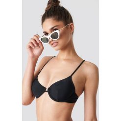 NA-KD Swimwear Biustonosz z detalem - Black. Biustonosze marki NA-KD Swimwear. W wyprzedaży za 24.28 zł.