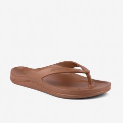 Damskie klapki Coqui Naitiri. Brązowe klapki damskie Coqui, bez wzorów, bez obcasa. Za 114.99 zł.
