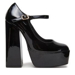 Czółenka DeeZee. Czarne czółenka damskie DeeZee, bez wzorów, bez obcasa, bez zapięcia. Za 159.99 zł.