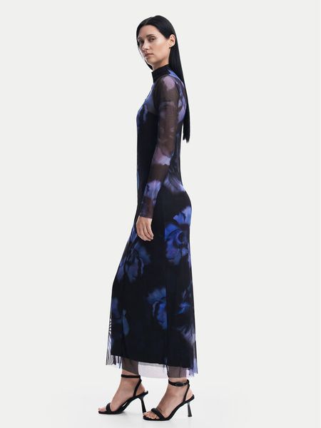 Desigual Sukienka codzienna Nueva Orleans 24WWVK54 Niebieski Slim Fit. Niebieskie sukienki damskie Desigual, na co dzień, s, bez wzorów, z syntetyku, bez kołnierzyka, bez ramiączek, proste. Za 319.99 zł.