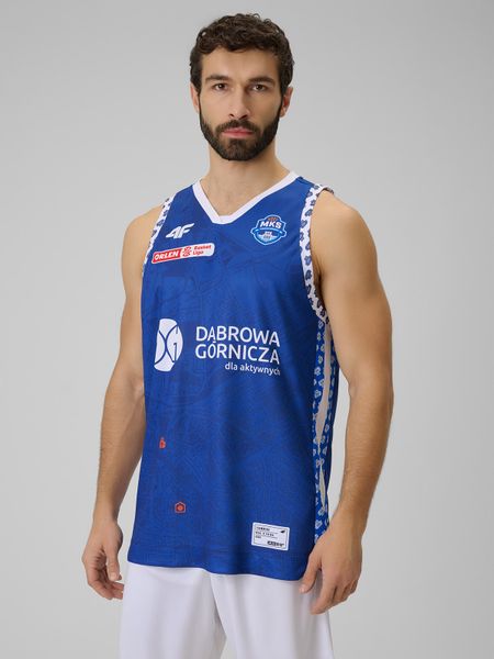4F Koszulka meczowa replika wyjazdowa z sezonu 2025/26 męska 4F x MKS Dąbrowa Górnicza - niebieska L. Niebieskie koszulki sportowe męskie 4f, l, bez wzorów, z dzianiny, sportowe, bez kołnierzyka. Za 219.99 zł.