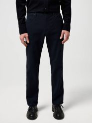 MĘSKIE SPODNIE WRANGLER GREENSBORO COLD STEEL 112372417. Spodnie materiałowe męskie Wrangler, l, bez wzorów, z jeansu. Za 219.99 zł.