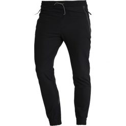 HUEZ MICROTTO Spodnie materiałowe black. Spodnie materiałowe męskie marki HUEZ. Za 669.00 zł.