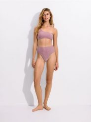 Góra od bikini - brudny róż. Czerwone bikini damskie Reserved, bez wzorów. W wyprzedaży za 39.99 zł.