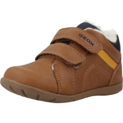 Buty GEOX B ELTHAN BOY Brązowy. Brązowe buty sportowe chłopięce Geox, bez wzorów, bez zapięcia, trekkingowe. Za 159.99 zł.