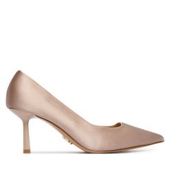 Szpilki Steve Madden. Szpilki damskie Steve Madden, bez wzorów, bez obcasa, bez zapięcia. Za 519.99 zł.