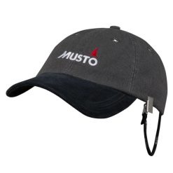 Czapka z daszkiem Musto Evolution Original Crew. Szare czapki i kapelusze damskie Musto, na lato, bez wzorów, z bawełny, klasyczne. Za 169.99 zł.