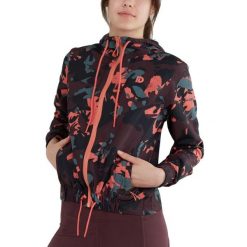 Damska wiatrówka Fundango Breeze Windbreaker. Kurtki sportowe damskie Fundango, xs, bez wzorów, z softshellu, bez kaptura, trekkingowe. W wyprzedaży za 281.33 zł.