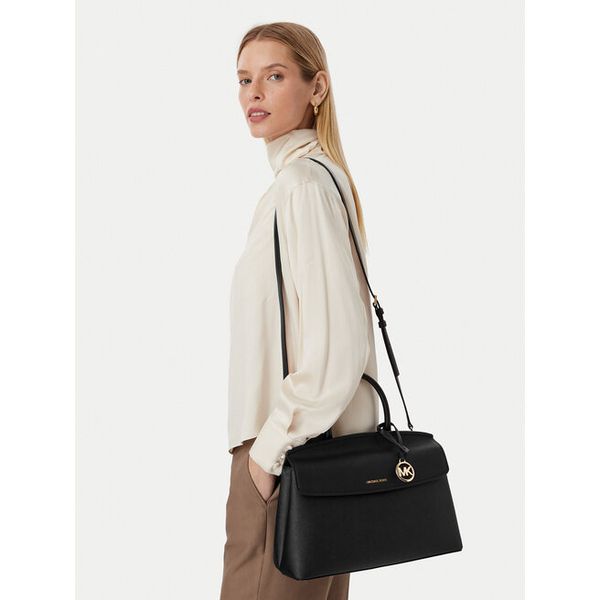 Torebka MICHAEL Michael Kors. Czarne torebki do ręki damskie MICHAEL Michael Kors, bez wzorów, klasyczne, bez dodatków. Za 1,172.99 zł.