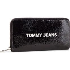 Duży Portfel Damski TOMMY JEANS - Tjw Modern Girl Lrg Za AW0AW06220 043. Portfele damskie marki Tommy Jeans. W wyprzedaży za 269.00 zł.
