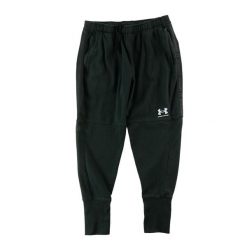 Spodnie dresowe męskie Under Armour. Czarne spodnie sportowe męskie Under Armour, l, bez wzorów, z dresówki, do biegania. Za 106.46 zł.