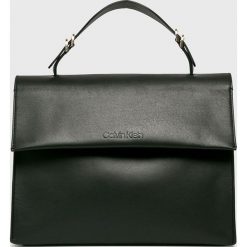 Calvin Klein - Torebka. Torby na ramię damskie marki Calvin Klein. W wyprzedaży za 999.90 zł.