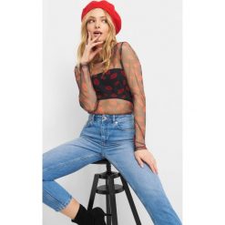 Koszulka w usta. T-shirty damskie marki Orsay. W wyprzedaży za 15.00 zł.