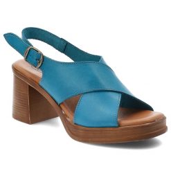 Sandały damskie Hee, cholewka ze skóry naturalnej zapinane na sprzączkę dobrze wyważony obcas, niebieskie, 26542. Niebieskie klapki damskie Hee, bez wzorów, ze skóry, bez obcasa, na obcasie. Za 379.00 zł.