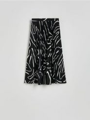 Plisowana spódnica midi - wielobarwny. Spódnice damskie Reserved, l, bez wzorów, z dzianiny, midi, rozkloszowane. W wyprzedaży za 59.99 zł.