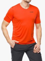 Koszulka do biegania męska Inov-8 Performance Short Sleeve. Czerwone koszulki sportowe męskie Inov-8, m, bez wzorów, z materiału, bez kołnierzyka, bez ramiączek, do biegania. Za 174.79 zł.